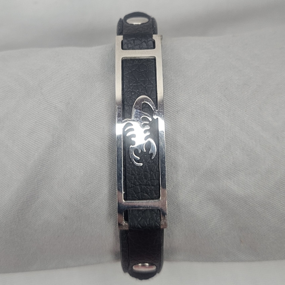 Stainless Steel Scorpion Black Bracelet 7.25" EUC Mens Jewelry Punk Alternative